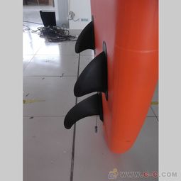 便携式冲浪板全面解析 折叠式与充气式的选择、使用与维护